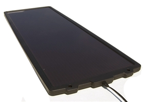 800302 QuickCable 12 Volt 15 Watt Solar Powered Battery Charger