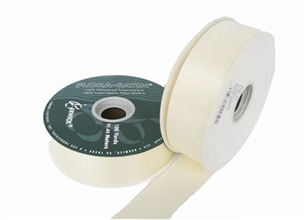 Ribbon #9 Ivory Florasatin Berwick 100 Yd