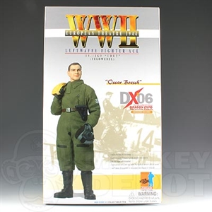 Boxed Figure Set: Dragon DX06 Luftwaffe Fighter Ace Oscar Boesch (70506)