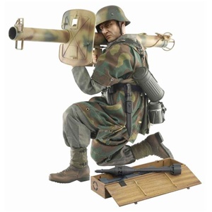 Boxed Figure: Dragon Hugo Hartwig"(Grenadier) (70479)