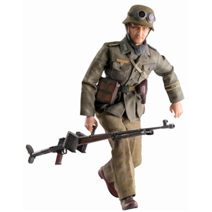 Boxed Figure: Dragon Rudolf Kierst DAK Anti-Tank Gunner (70820)