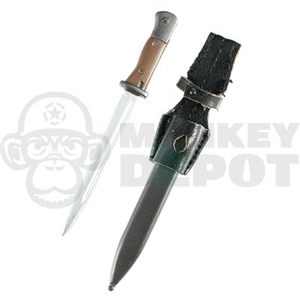 Bayonet Dragon German WWII leatherlike frog