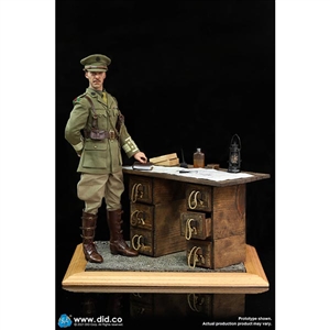DiD WWI British Officer Colonel Mackenzie + Desk Set (B11012SE)
