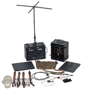 Radio: DiD German WWII Metal Torn.Fu.b1 w/Antenna + Accessories