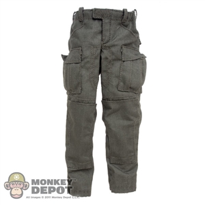 Pants: DamToys Cargo Pants