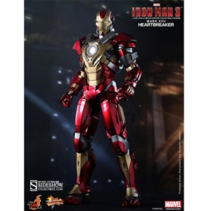 Boxed Figure: Hot Toys Iron Man Mark 17: Heartbreaker (902040)