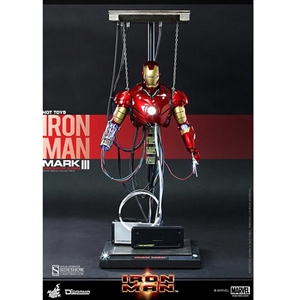 Boxed Figure: Iron Man Mark III Construction Version (902244)