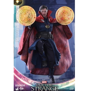 Boxed Figure: Hot Toys Doctor Strange (902854)