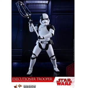 Boxed Figure: Hot Toys Star Wars: The Last Jedi Executioner Trooper (903083)