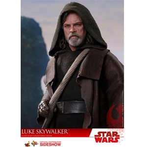 Boxed Figure: Hot Toys Star Wars: The Last Jedi Luke Skywalker (903316)