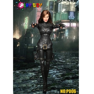 Boxed Figure: Play Toy Female Agent