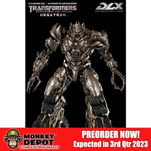 Collectible Figure: ThreeZero Megatron DLX (911958)