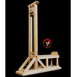 Display: ZomBee Toys 1/6 Guillotine - Heads Will Roll