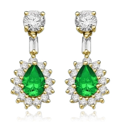Clip Pearl with Emerald Essence earrings in Yellow