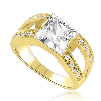 2 CT Princess Cut Ring with Wide Split Band. In 14k Solid Yellow Gold.