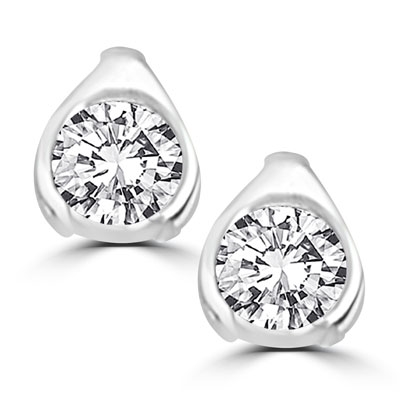Round stone platinum plated silver stud earrings