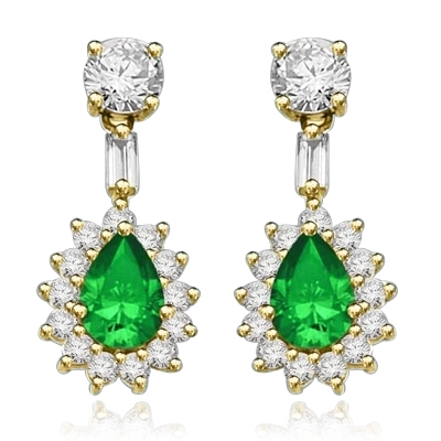 Clip Pear with Emerald Essence earring in vermeil