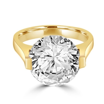 Gold Vermeil ring with 5 cts. round Diamond
