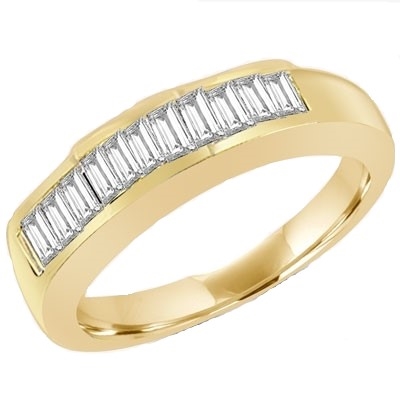 Gold vermeil ring with baguettes in channel-setting