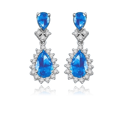 7ct  Sapphire essence earrings in white gold