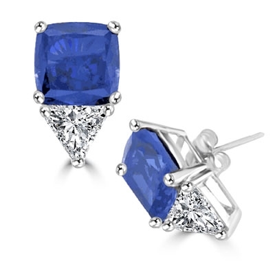 White gold earring in cushion cut sapphire stone