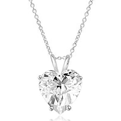 Heart-cut Diamond pendant White Gold