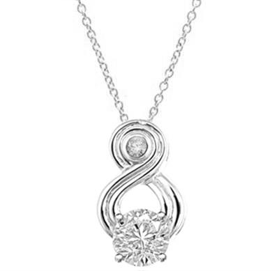 Intriguing and exotic pendant with 2 carat Diamond Essence round brilliant masterpiece in 14K Solid White Gold.
Free Silver Chain Included.