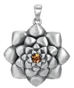 Lotus pendant