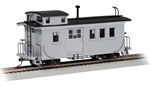 Bachmann 26704 On30 Wood Side-Door Caboose Painted Unlettered Gray