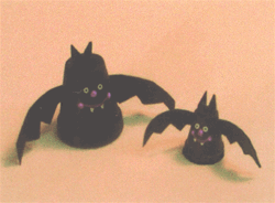 Grandt Line 3305 G Mini Project Kits for Dollhouse Scale 1/2" or 1" 1.3cm or 2.5cm Barnabas Bat and Son 300-3305