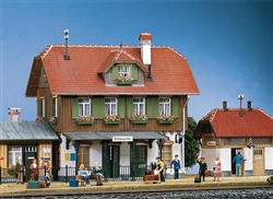 Pola 330901 G Schonweiler Station Kit