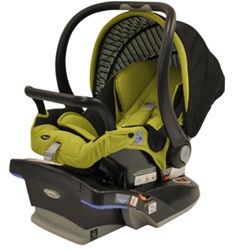 Combi Shuttle 33 infant Car Seat in Kiwi