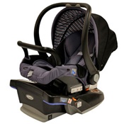 Combi Shuttle 33 infant Car Seat in Violet