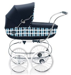 Inglesina Classica Pram and Frame with Diaper Bag in Argyle / Navy