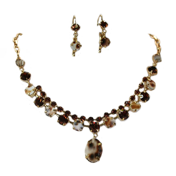 Swarovski Crystals/Tiger Shell Necklace+Earrings Set