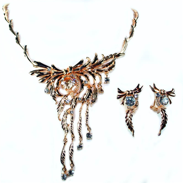 Swarovski Crystals Designer Necklace+Earring set