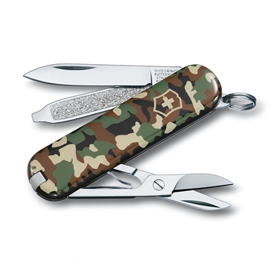 Victorinox Swiss Army Classic SD Camo Multi-Tool - 0.6223.94-X2.