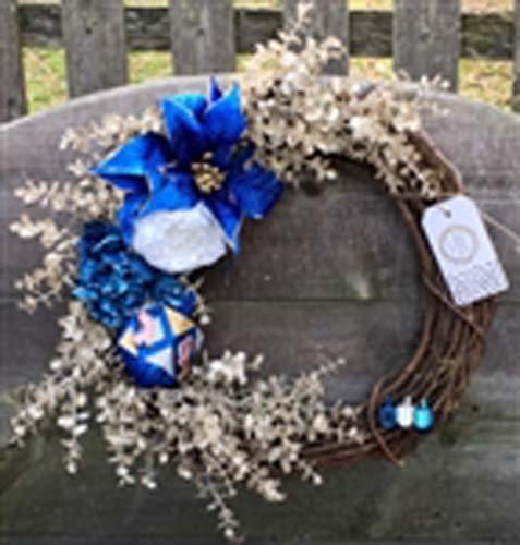 Hanukkah Garland with Blue and Silver Dreidels