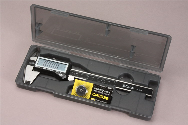 iGaging E-Z View 6" Digital Caliper with Fractions