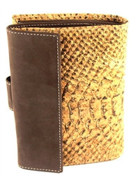 Wallet in Cork with a Gold Thread Pattern