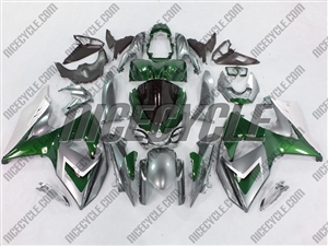 Green/Silver Suzuki GSX-R 1000 Fairings