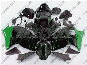 Suzuki GSX-R 1300 Hayabusa Green Flame on Black Fairings