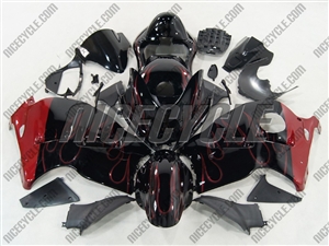 Suzuki GSX-R 1300 Hayabusa Red Flame on Black Fairings