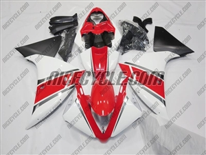 Yamaha YZF-R1 Red White Fairings
