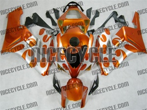 Honda CBR1000RR Metallic Orange/Silver Fairings