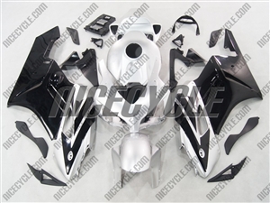 Honda CBR 1000RR Black/White Accents Fairings