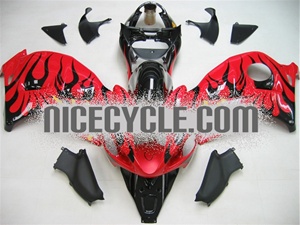 Suzuki GSX-R 1300 Hayabusa Black Fire on Red Fairings