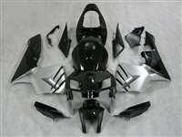 Motorcycle Fairings Kit - 2005-2006 Honda CBR 600RR Black/Silver Fairings | NH60506-20