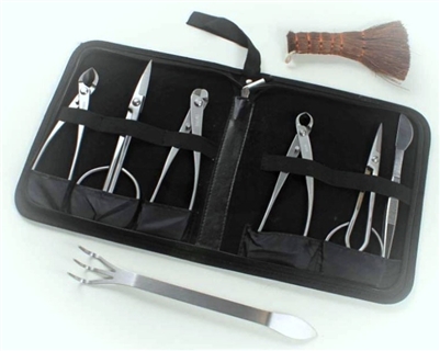 MASTER GRADE STAINLESS STEEL 8 PIECE TOOL KIT