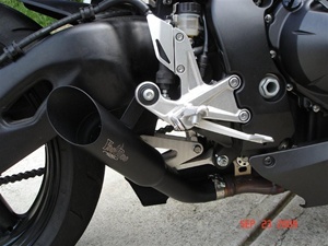 08-16 CBR1000RR VooDoo Black Slip-On Exhaust